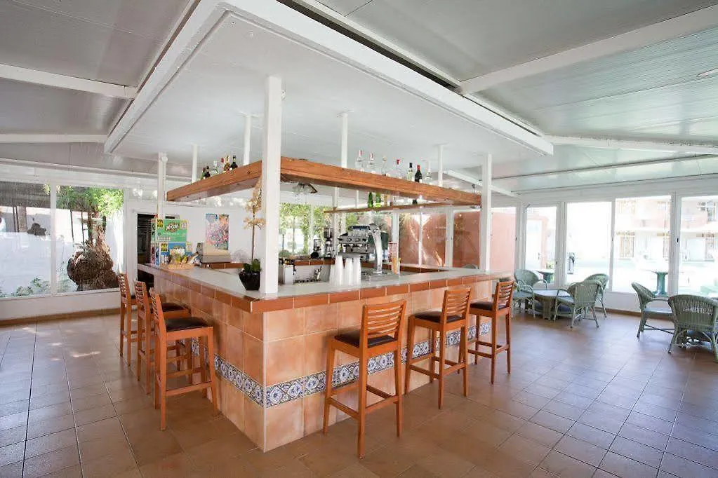 Apartamentos Club Sa Coma فندق
