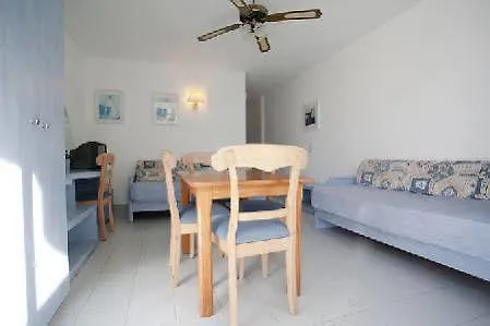 فندق Apartamentos Club Sa Coma